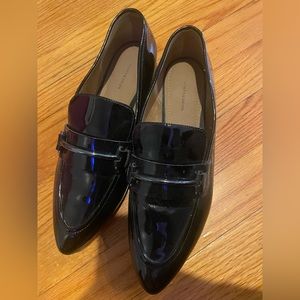14th & Union black patent leather loafers